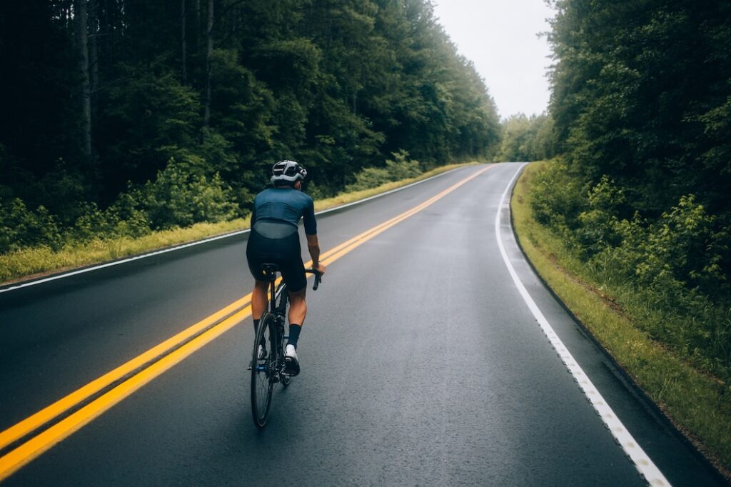 sepeda roadbike terbaik untuk pemula